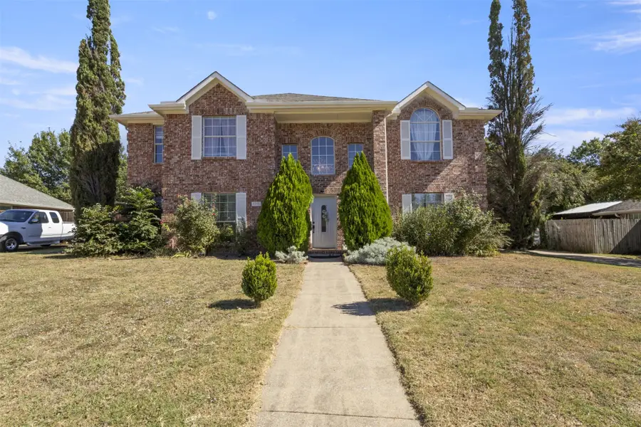 2212 Woodcrest Drive, McKinney, TX 75071 - Image #2