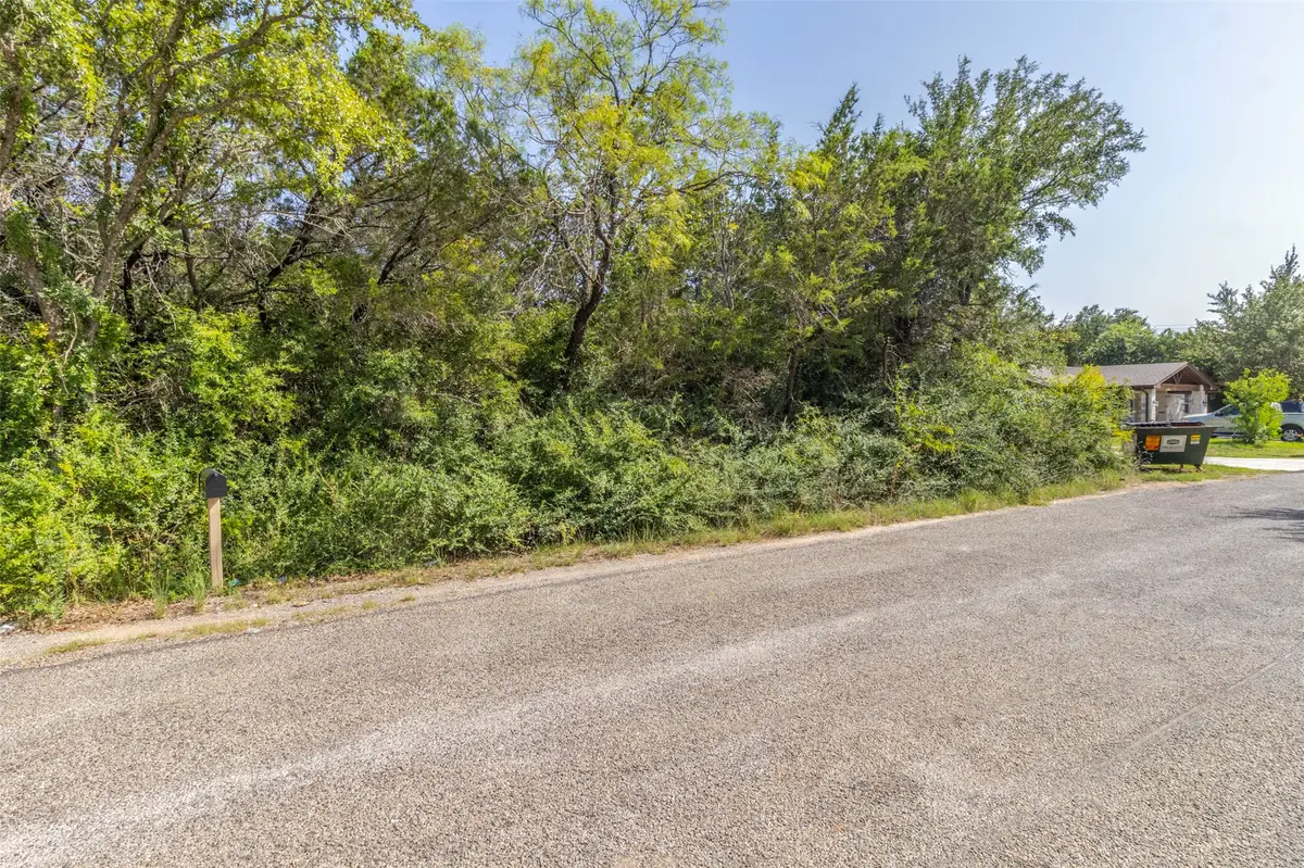 2713 Walnut Street, Granbury, TX 76048 - Image #1