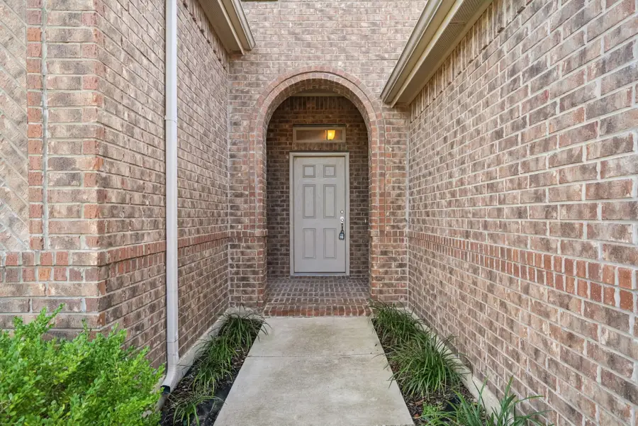 10433 Unity Drive, Fort Worth, TX 76108 - Image #3