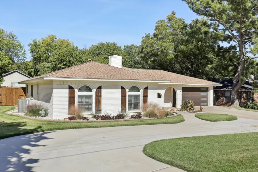 3554 Mercury Drive, Grapevine, TX 76051 - Image #2