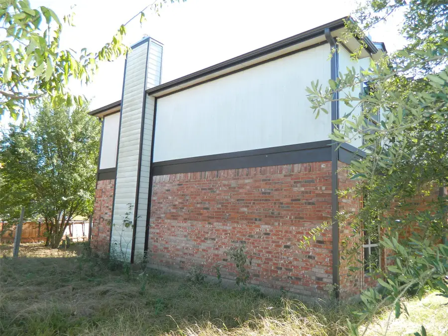 1107 S State Highway 121 Highway S, Bonham, TX 75418 - Image #2