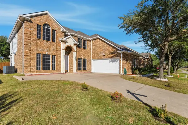 2117 Trickling Creek Drive, Garland, TX 75041