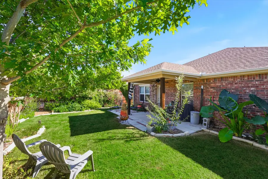 5500 Millers Creek Drive, Justin Roanoke, TX 76226 - Image #2