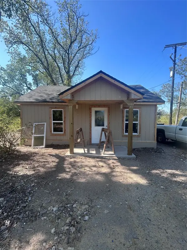 324 Hogan Lane, Bellmead, TX 76705