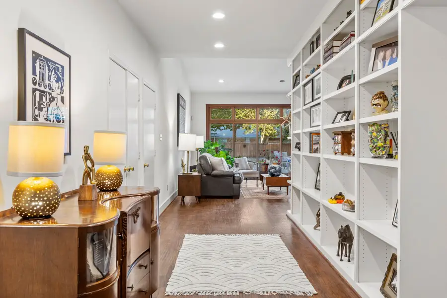 10710 Morning Glory Drive, Dallas, TX 75229 - Image #3