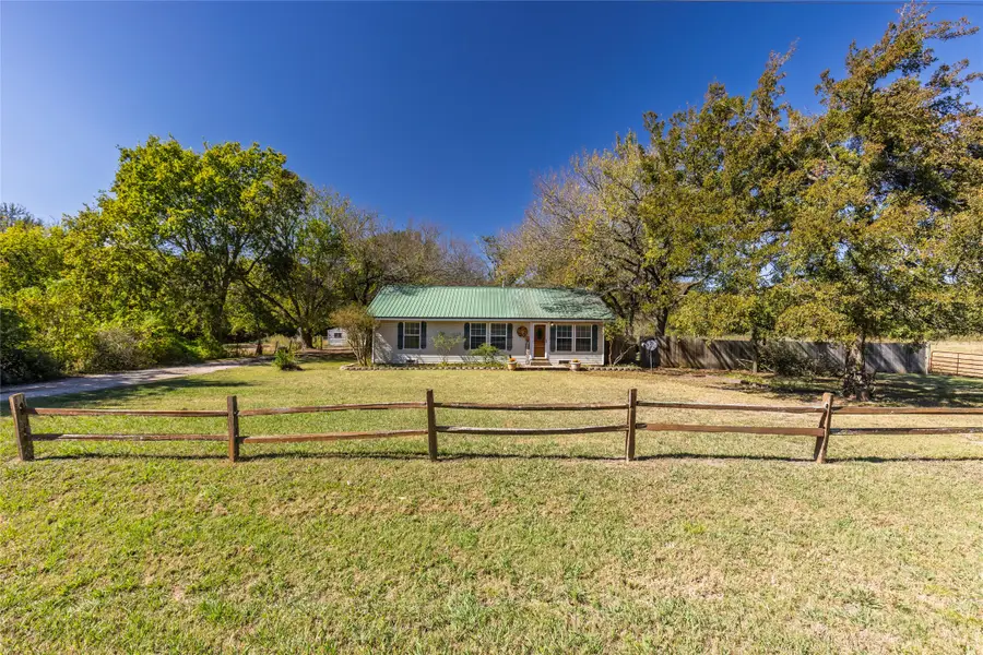 962 Hwy 50, Ladonia, TX 75449 - Image #3