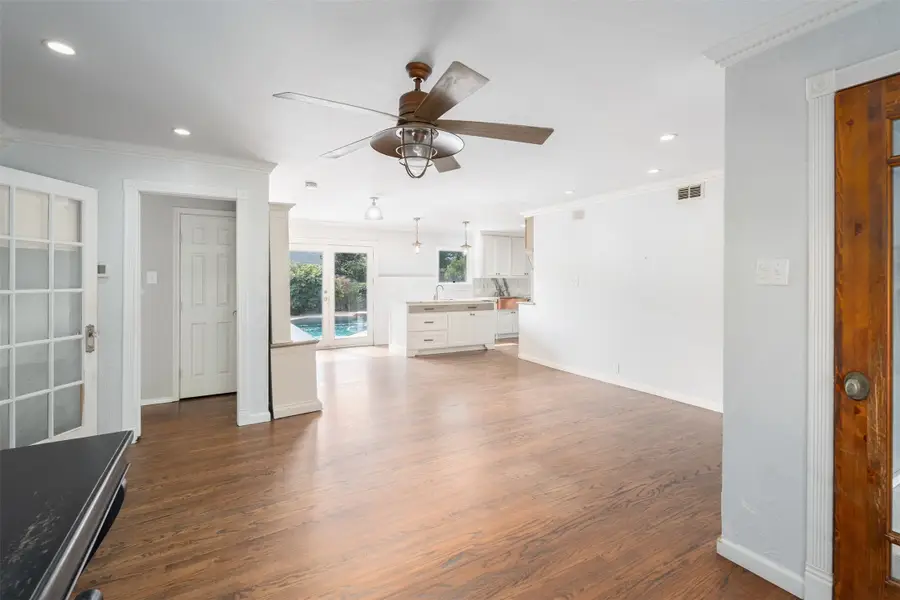 2650 Mount View Drive, Farmers Branch, TX 75234 - Image #3