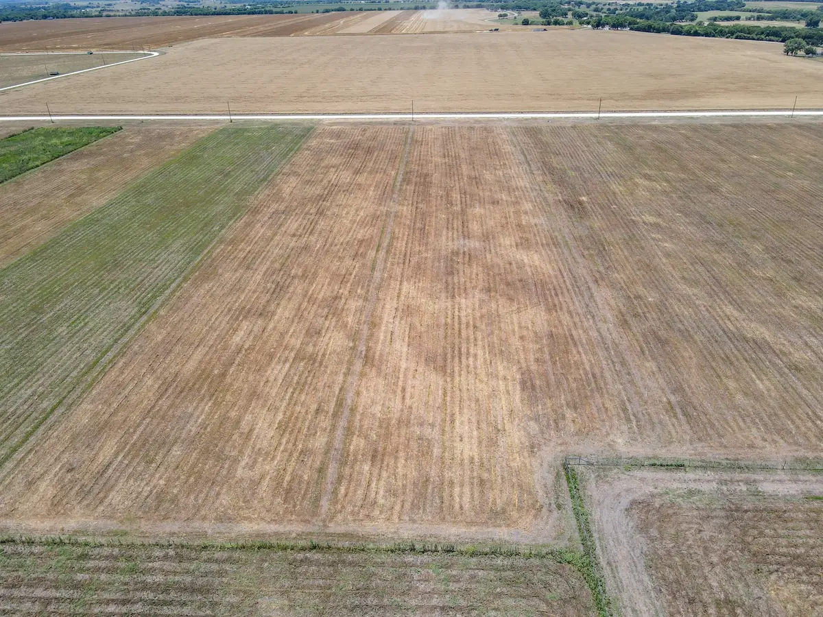 9133 County Road 101a, Grandview, TX 76050 - Image #1