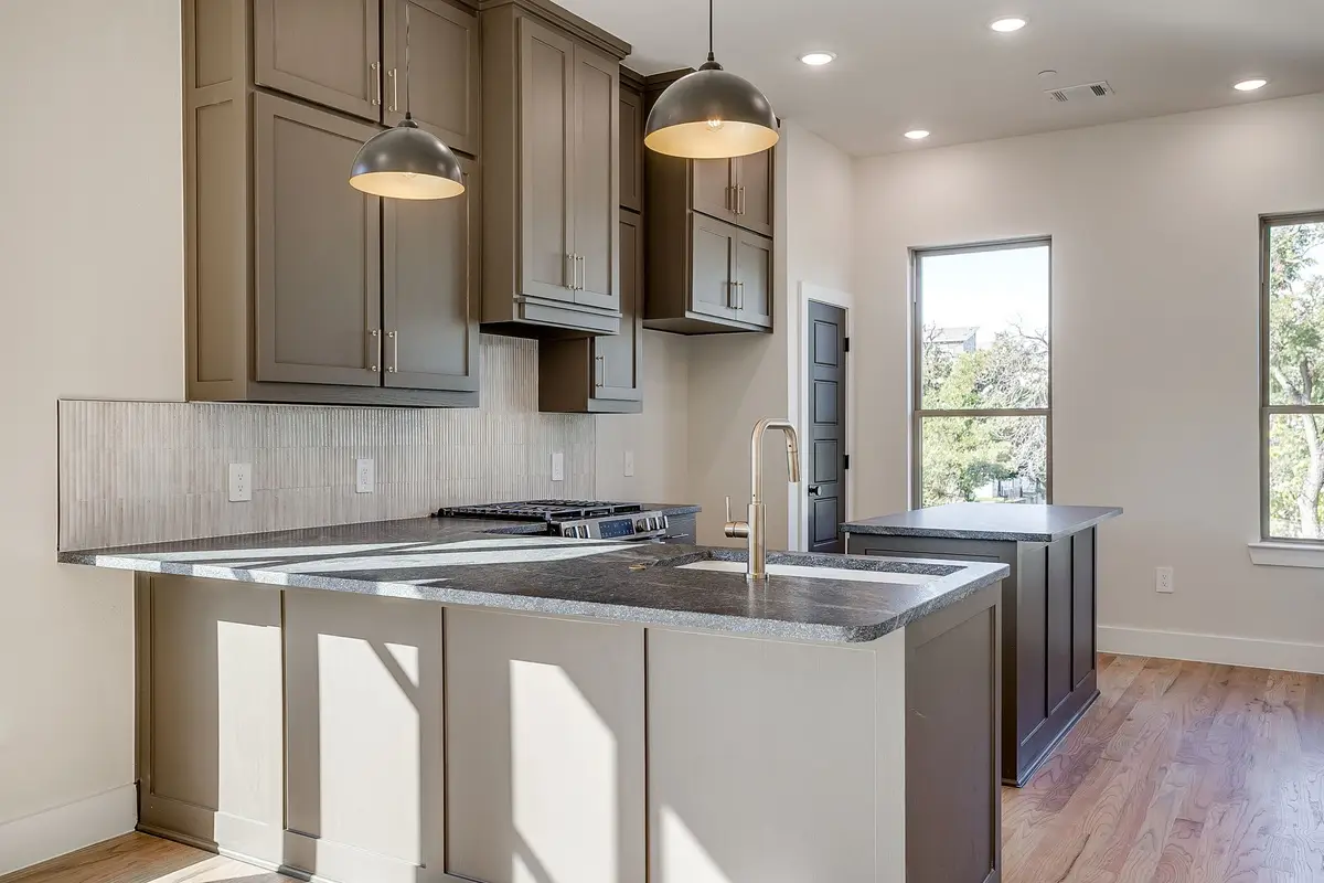 2824 Weisenberger Street #100, Fort Worth, TX 76107 - Image #1