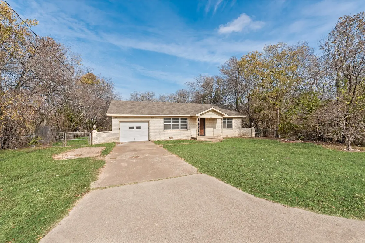 119 Lewis Lane, Haslet, TX 76052 - Image #1