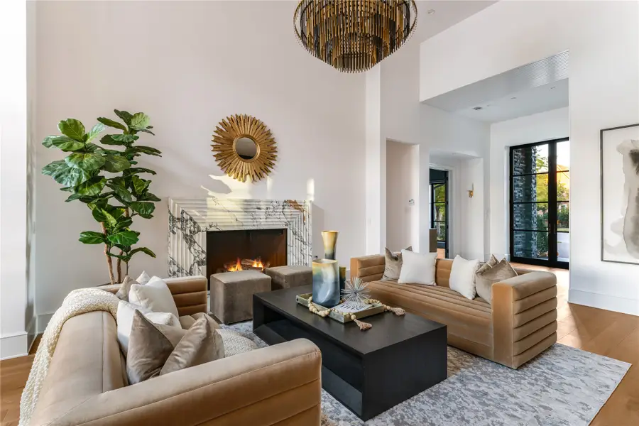 3111 Lake Creek Drive, Highland Village, TX 75077 - Image #3