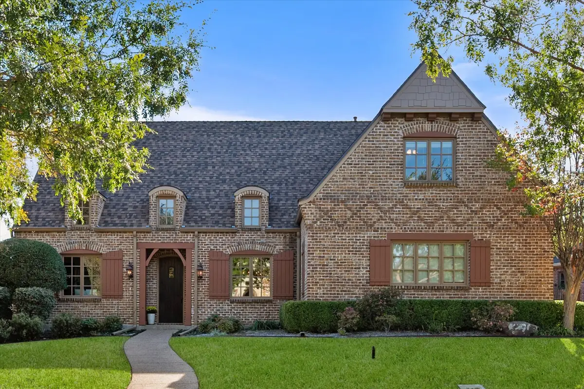 2112 Westchester Drive, Mansfield, TX 76063 - Image #1