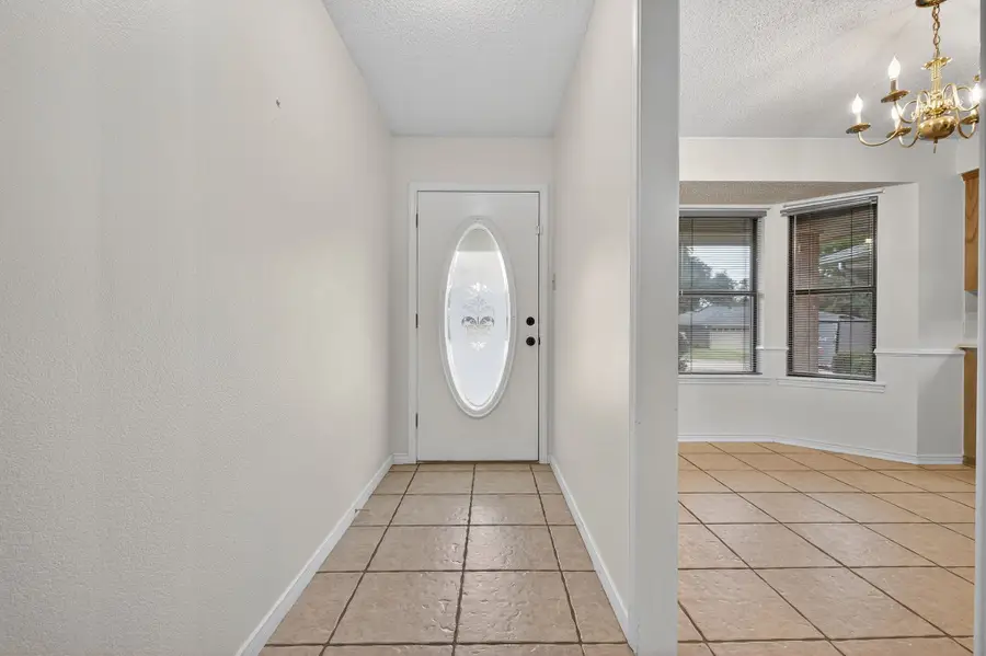 137 Blue Jay Street, Stephenville, TX 76401 - Image #3