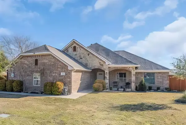 563 Lakeside Drive, Rockwall, TX 75032