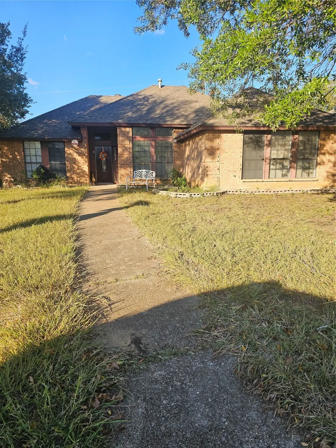 5101 Bellefontaine Drive, Arlington, TX 76017 - Image #1