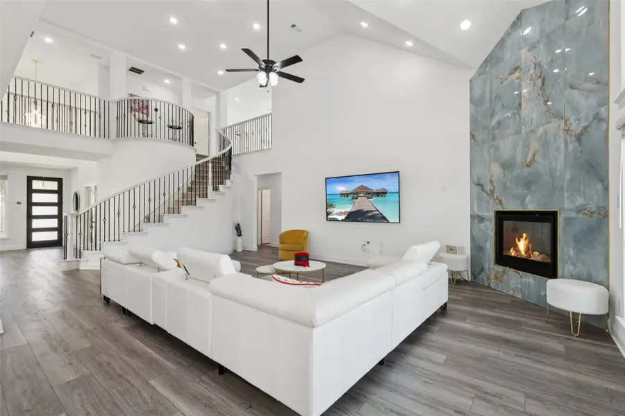 1024 Dupont Drive, McKinney, TX 75071 - Image #2