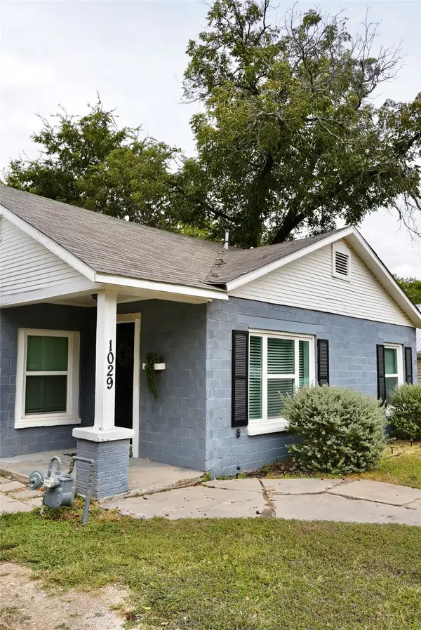 1029 Green W, Stephenville, TX 76401