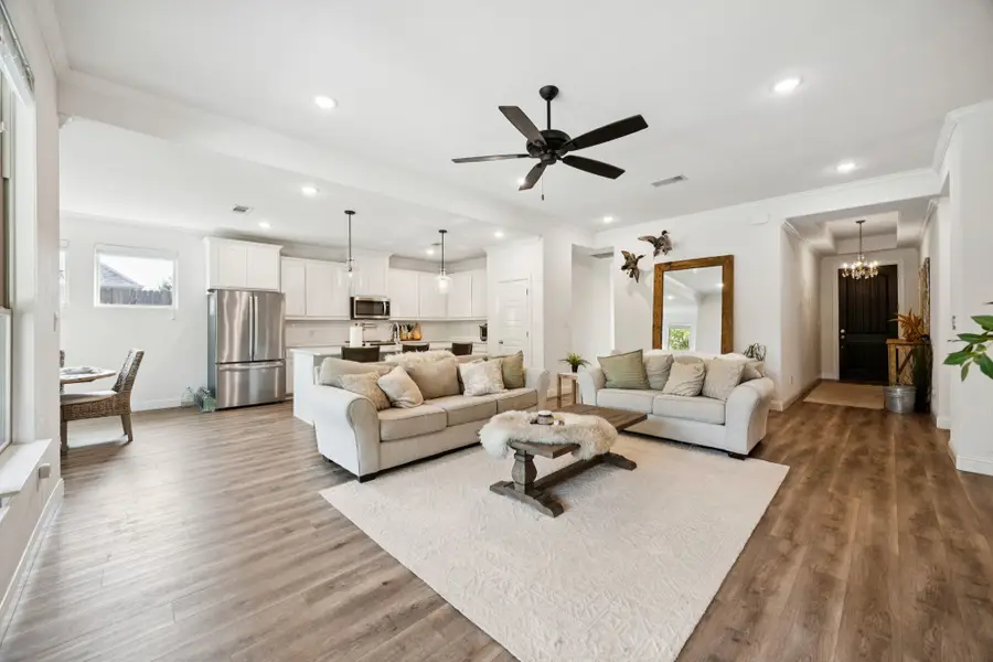 105 Spring Run Drive, Decatur, TX 76234 - Image #3