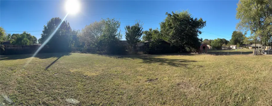 730 41st Street Sw, Paris, TX 75460 - Image #2