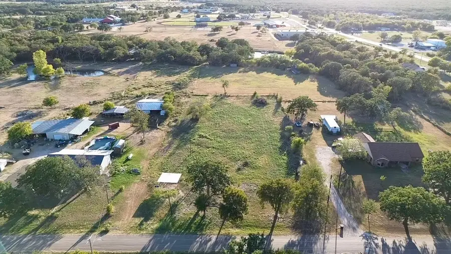 194 S 5th Street, Axtell, TX 76624 - Image #2
