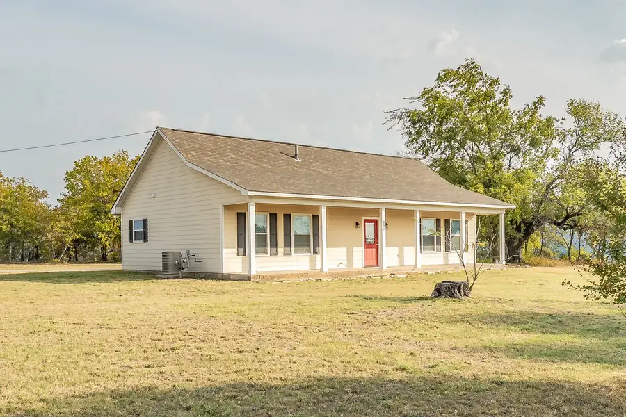 307 E Vernon Street, Decatur, TX 76234 - Image #2