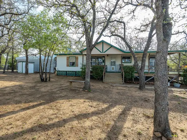 304 Catfish Trail, Bowie, TX 76230