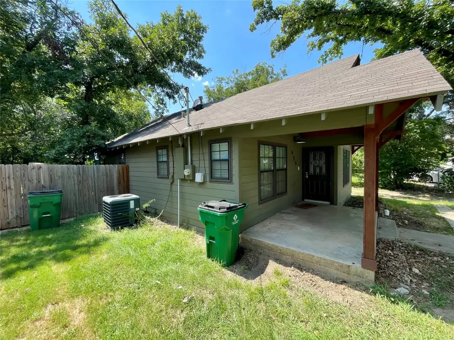 950 N Mccart Street, Stephenville, TX 76401 - Image #2