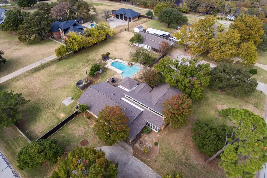 249 Sellmeyer Lane, Highland Village, TX 75077 - Image #3