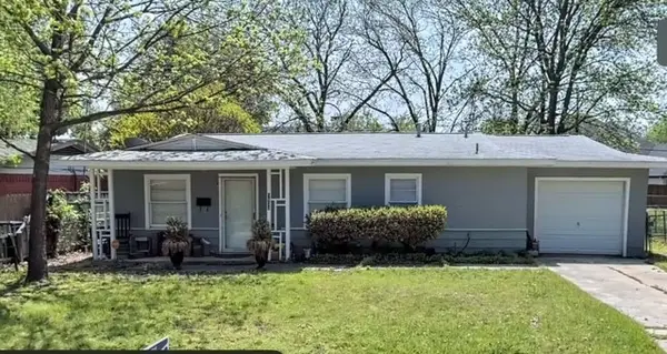 5833 Pollard Drive, Westworth Village, TX 76114