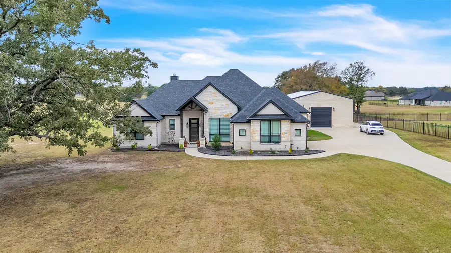 2044 Eastfield Drive, Wills Point, TX 75169 - Image #2