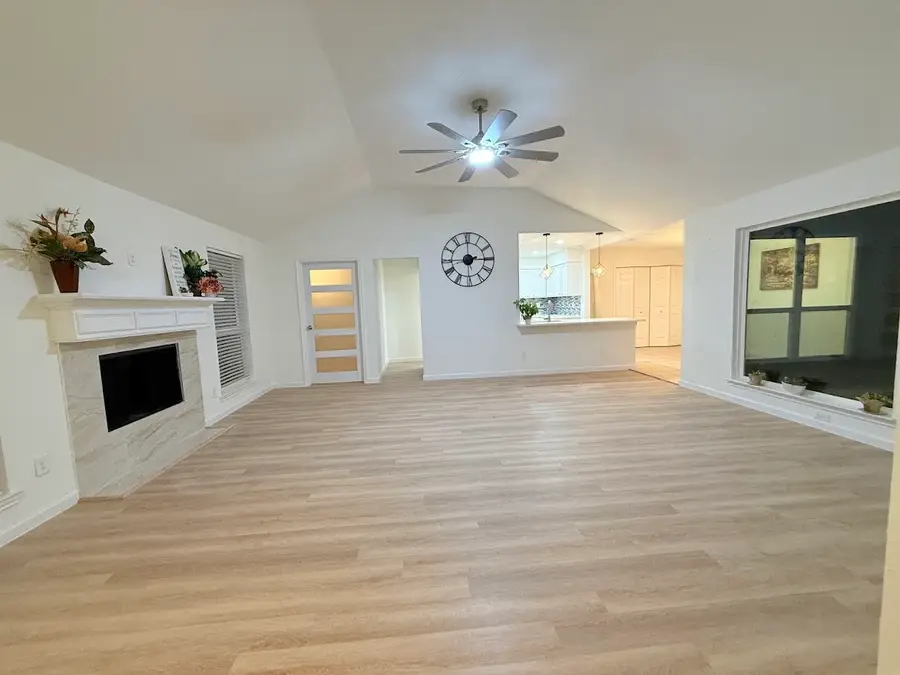 4029 Lonesome Trail, Plano, TX 75023 - Image #3