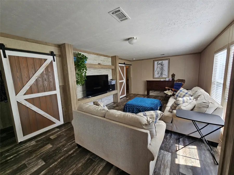 1161 County Road 1935, Mount Pleasant, TX 75455 - Image #3