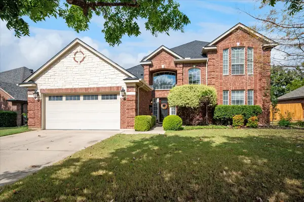 548 Willowview Drive, Saginaw, TX 76179