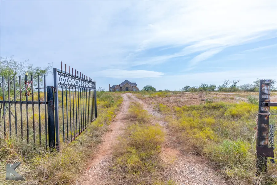 8773 W Lake Road, Abilene, TX 79601 - Image #2