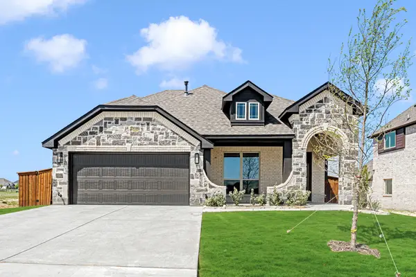 11916 Serval Street, Godley, TX 76044