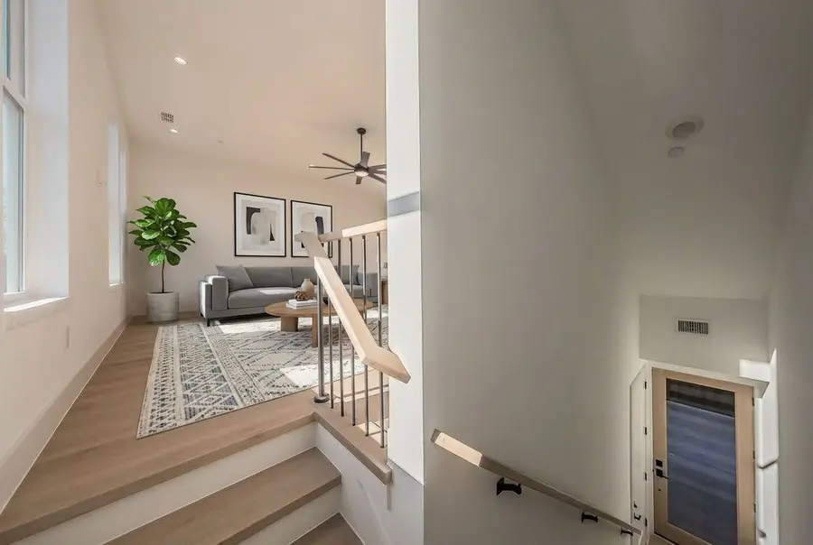 2523 Hondo Avenue #102, Dallas, TX 75219 - #3