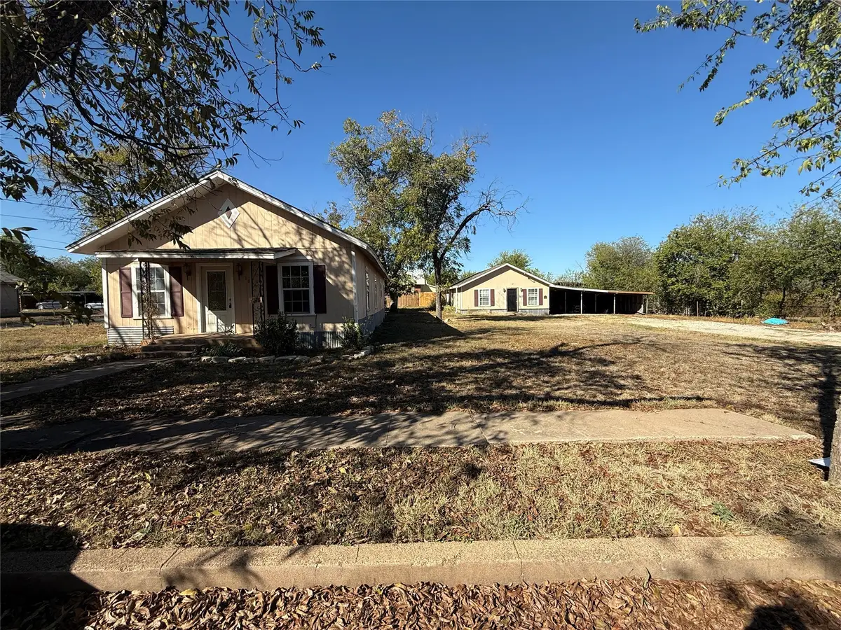 1814 S Neches Street #1816, Coleman, TX 76834 - Image #1