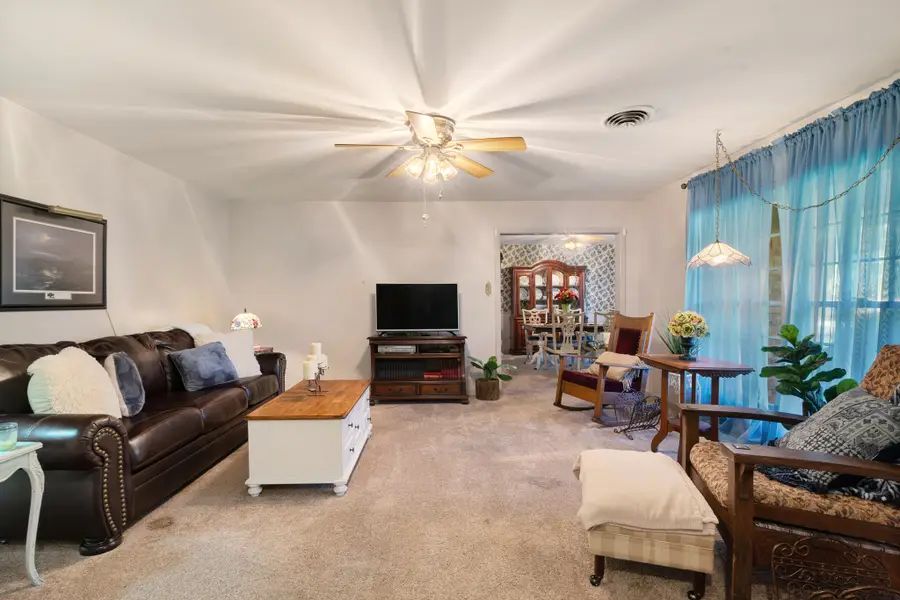 1200 W Main Street, Clarksville, TX 75426 - Image #3