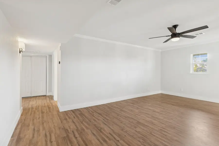 4237 Hartford Drive, Garland, TX 75043 - Image #3