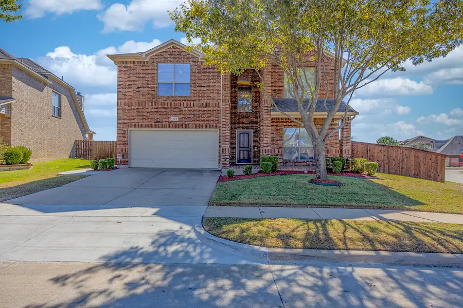 1500 Deer Crossing Drive, Arlington, TX 76002 - Image #2