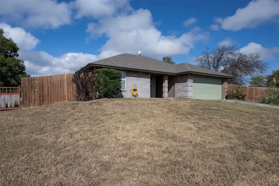 9121 S Fm 730, Azle, TX 76020 - Image #2