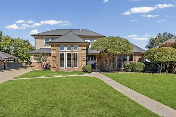 3513 Meadowside Drive, Bedford, TX 76021