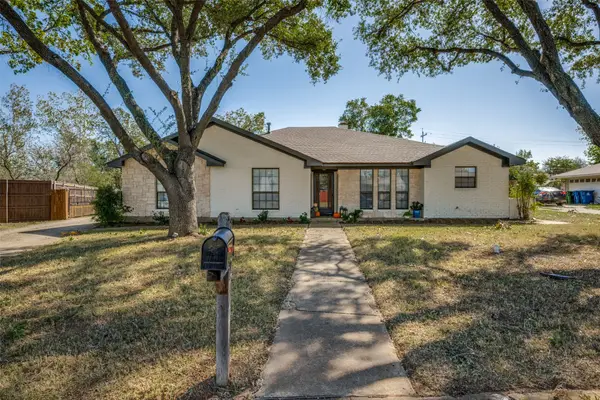 212 Diane Drive, Sanger, TX 76266
