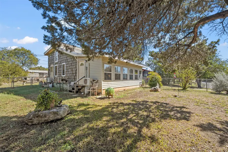 106 Tammi Run Lane, Whitney, TX 76692 - Image #2