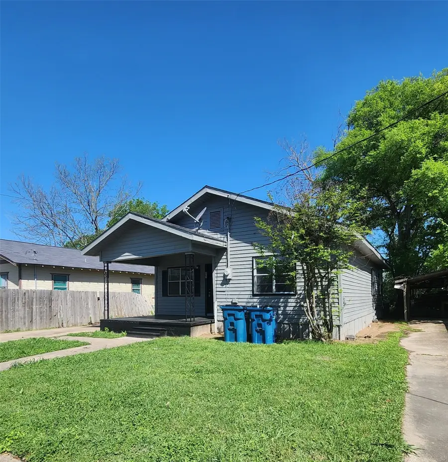 805 E Palestine Street, Mexia, TX 76667 - Image #2