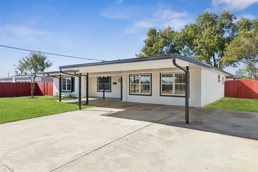 803 Glenda Drive, Bedford, TX 76022 - Image #2