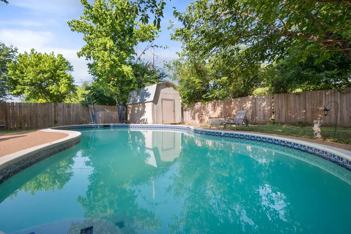 6616 Armando Avenue, Fort Worth, TX 76133 - Image #1