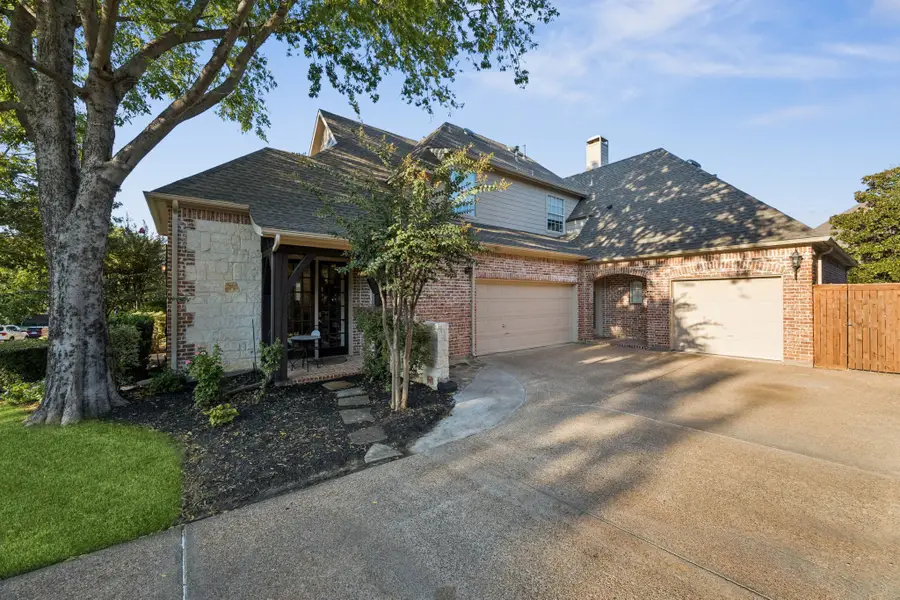 805 Pond Springs Court, Keller, TX 76248 - Image #3