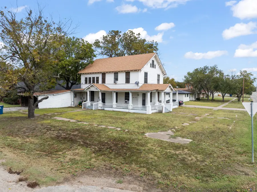 301 E Main Street, Itasca, TX 76055 - Image #2