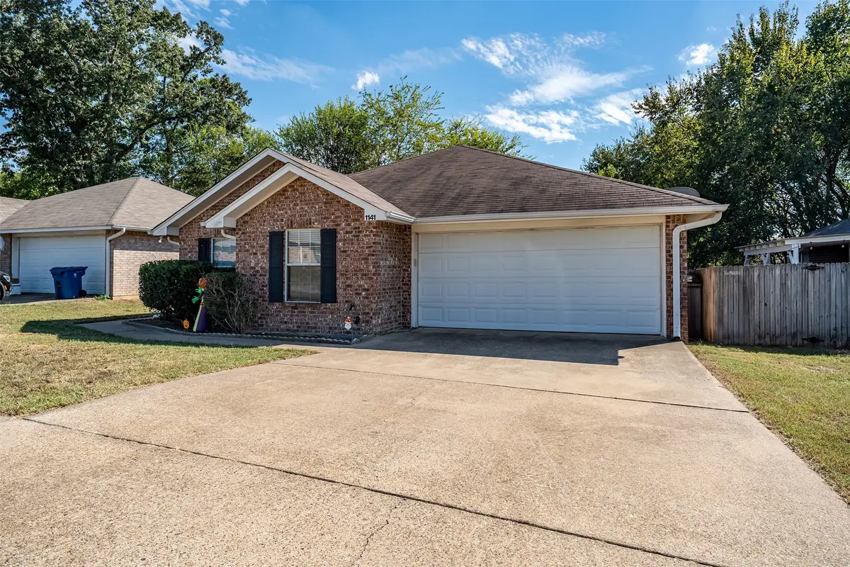 1141 Woodlands Park Drive, Lindale, TX 75771 - Image #1